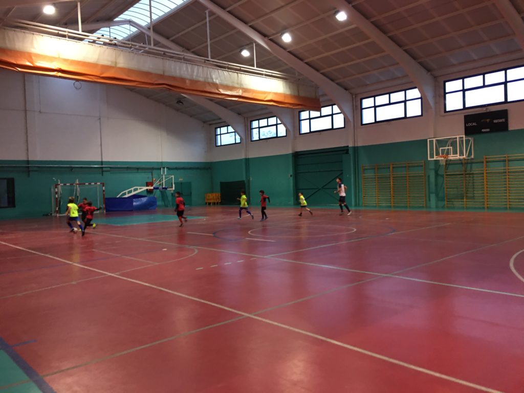 El pasado fin de semana la EFS VaMar Fútbol Sala retomó la competición de la Liga Local de Fútbol Sala de Valdemoro.